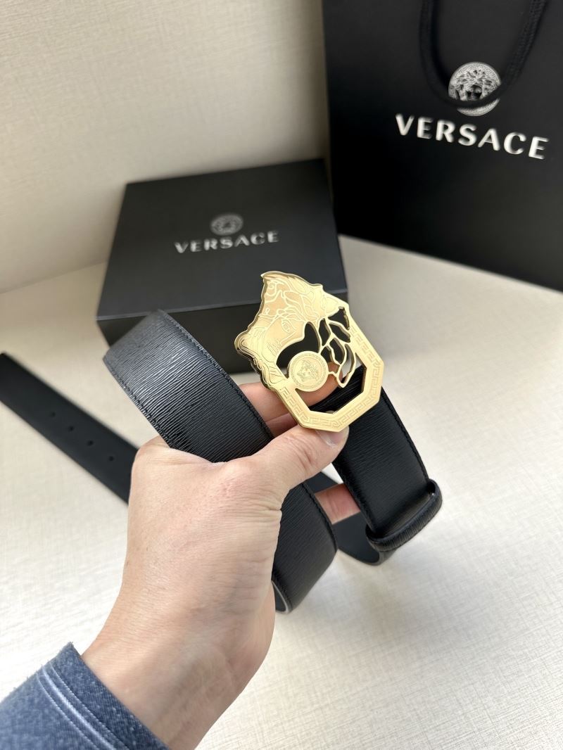 VERSACE